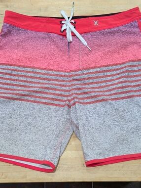 Hurley Red And Grey Board Shorts Swim Trunks Size 34